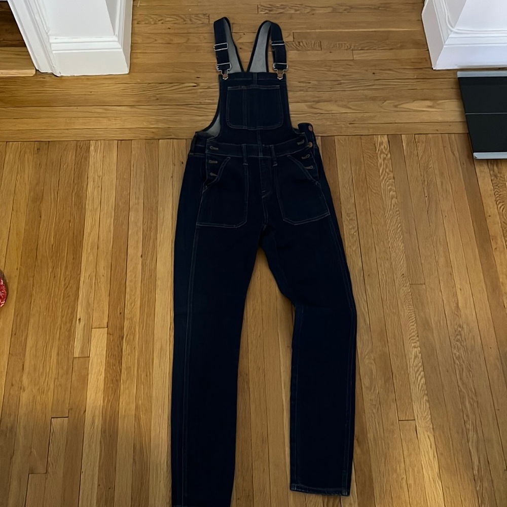 MADEWELL dark wash denim overalls! Size xs. NEVER WORN. Amazing condition